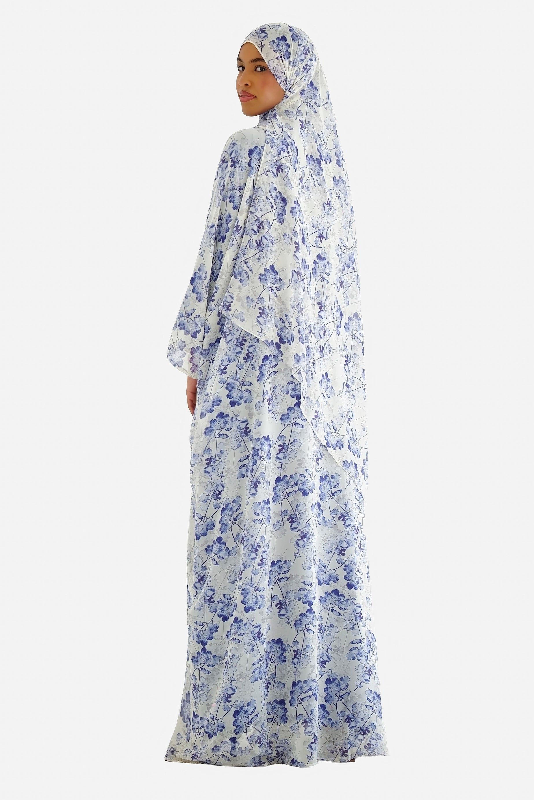 Lavender Whisper Abaya